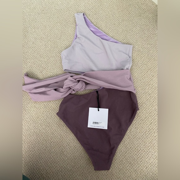 NWT Beach Riot Carlie One Piece - lavender fields colorblock size small - Picture 3 of 5